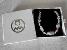 Load image into Gallery viewer, Dreka Segur