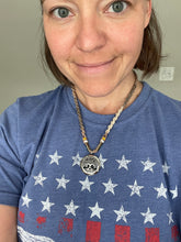 Load image into Gallery viewer, Deep Roots Essential Oil Necklace Earthy (Patent Pending)
